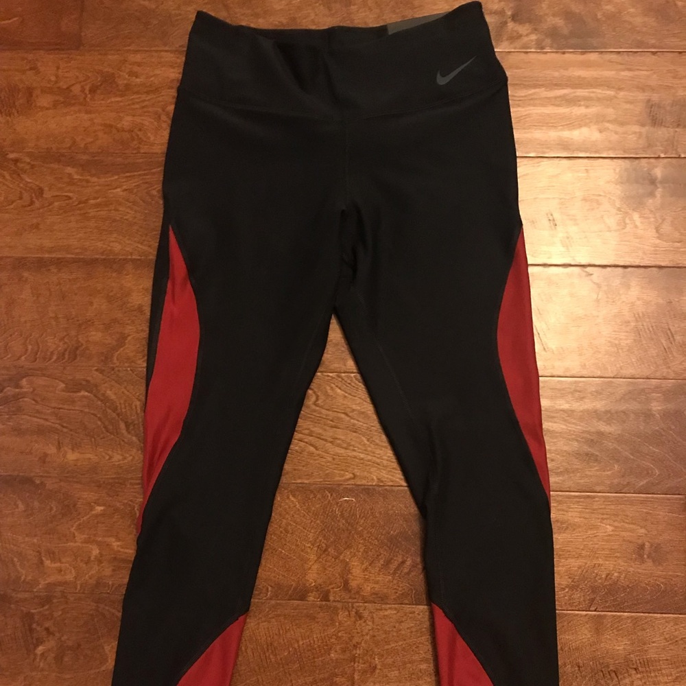NIKE Tight Fit training tights, size Medium